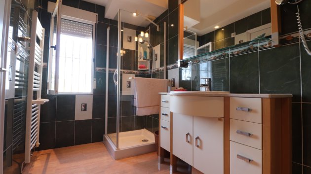 Revente - Villa -
Algorfa - Lomas de La Juliana