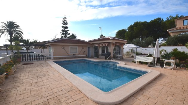 Revente - Villa -
Ciudad Quesada
