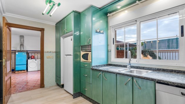 Revente - Villa -
Torrevieja