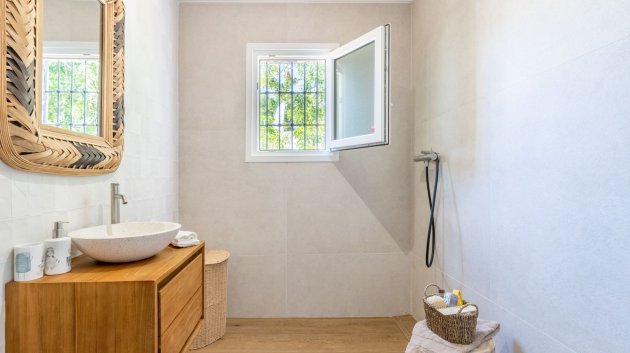 Revente - Villa -
Jávea - Pinosol