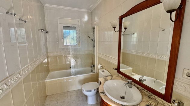 Reventa - Chalets -
Ciudad Quesada - Lo Pepin