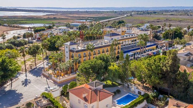 Revente - Villa -
Ciudad Quesada - Doña Pepa