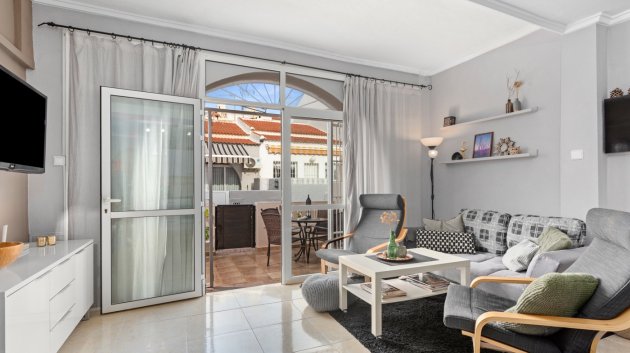 Revente - Villa -
Torrevieja - El Chaparral