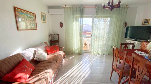 Reventa - Apartamentos -
Los Alcazares