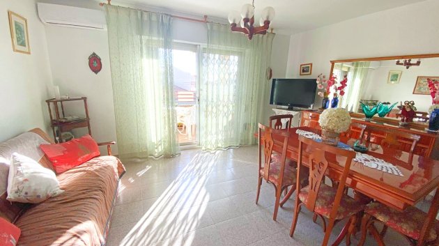 Reventa - Apartamentos -
Los Alcazares