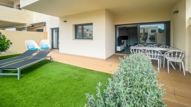 Resale - Apartments -
Orihuela Costa