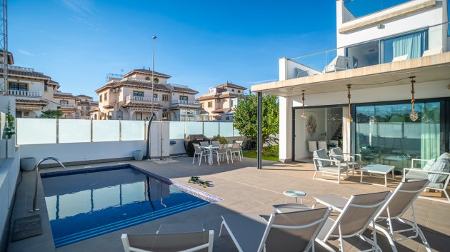 Revente - Villa -
Orihuela Costa - Lomas De Cabo Roig