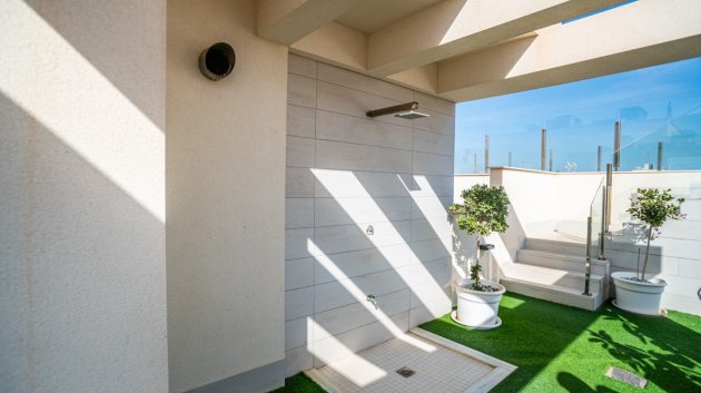 Reventa - Apartamentos -
Torrevieja