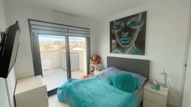 Revente - Villa -
Ciudad Quesada - Pueblo Bravo