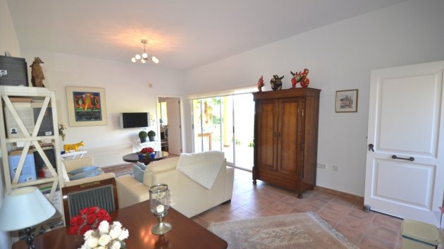 Resale - Villa -
Altea