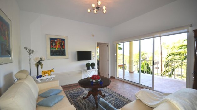 Resale - Villa -
Altea