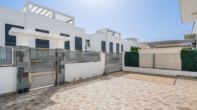 Reventa - Chalets -
Ciudad Quesada