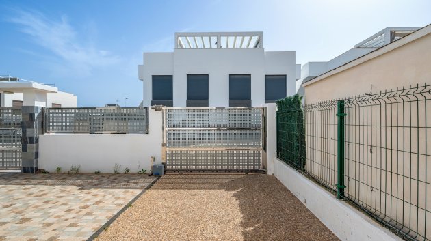 Reventa - Chalets -
Ciudad Quesada