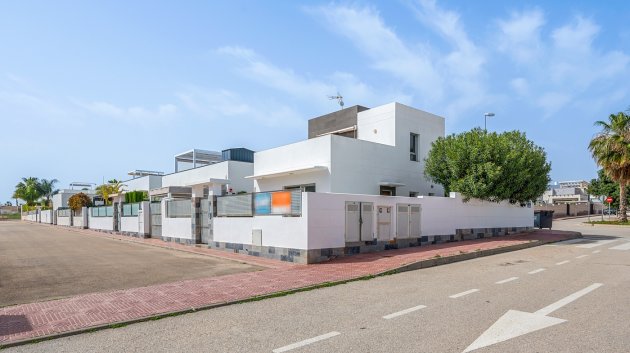 Reventa - Chalets -
Ciudad Quesada