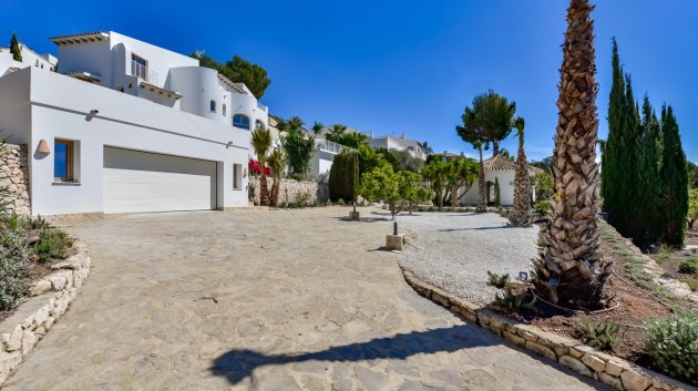 Reventa - Chalets -
Altea