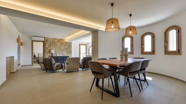 Reventa - Chalets -
Altea