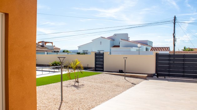Revente - Villa -
Torrevieja - La Siesta