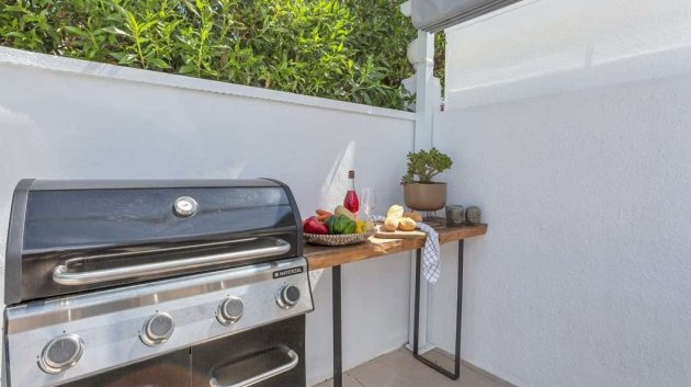 Resale - Villa -
Torrevieja - Torreta Florida