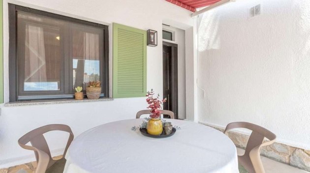Resale - Villa -
Torrevieja - Torreta Florida