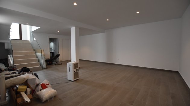 Resale - Villa -
Benijofar