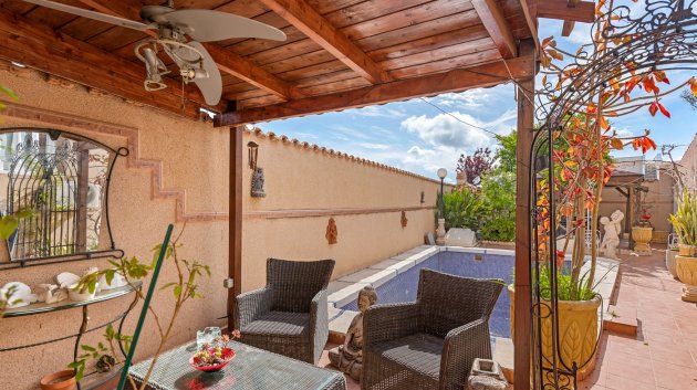 Reventa - Chalets -
Ciudad Quesada