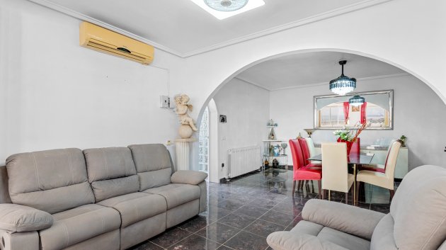 Reventa - Chalets -
Ciudad Quesada