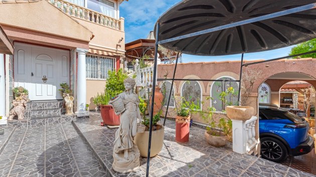 Reventa - Chalets -
Ciudad Quesada