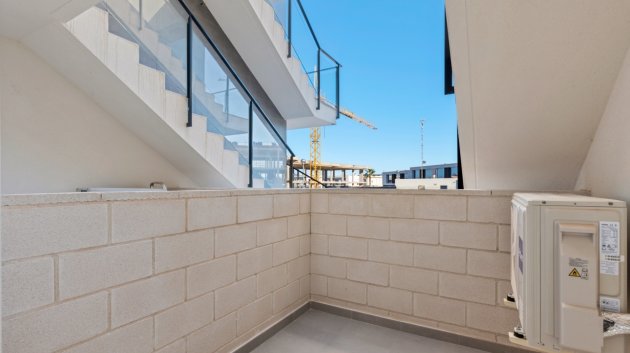 Reventa - Chalets -
Gran Alacant