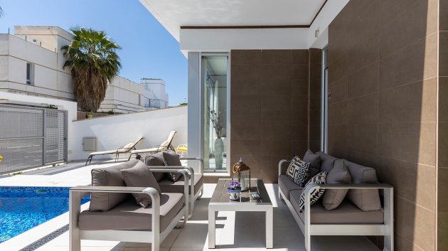 Reventa - Chalets -
Ciudad Quesada - Rojales
