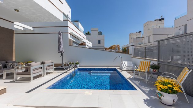 Reventa - Chalets -
Ciudad Quesada - Rojales