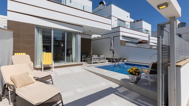 Reventa - Chalets -
Ciudad Quesada - Rojales