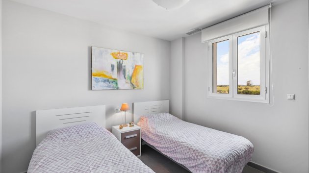 Reventa - Apartamentos -
La Mata - Playa