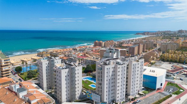 Reventa - Apartamentos -
La Mata - Playa