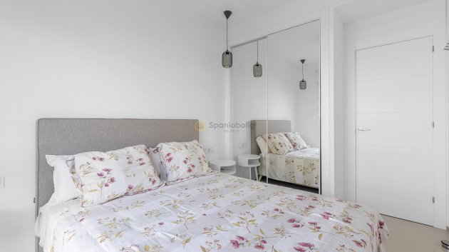 Reventa - Apartamentos -
Ciudad Quesada - Rojales