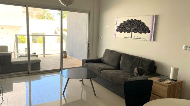 Reventa - Chalets -
Orihuela Costa - Punta Prima