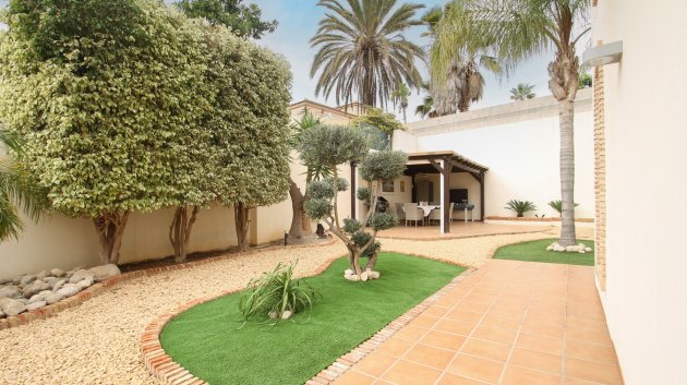 Reventa - Chalets -
Torrevieja - Los Balcones