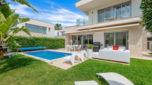 Reventa - Chalets -
Orihuela Costa - Vistabella