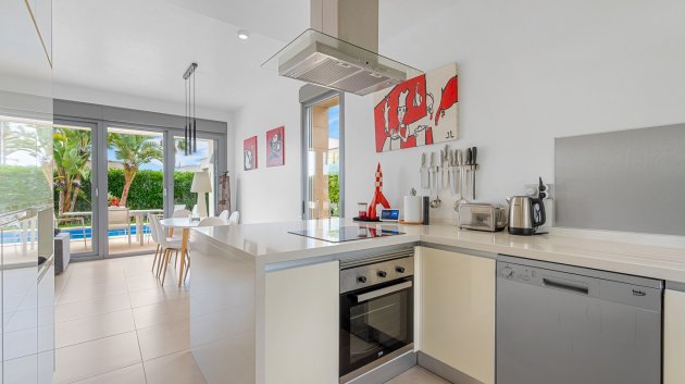 Reventa - Chalets -
Orihuela Costa - Vistabella