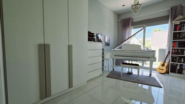 Reventa - Chalets -
Orihuela Costa - Villamartín