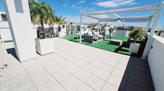 Reventa - Chalets -
Orihuela Costa - Villamartín