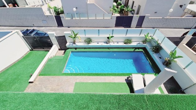 Reventa - Chalets -
Orihuela Costa - Villamartín