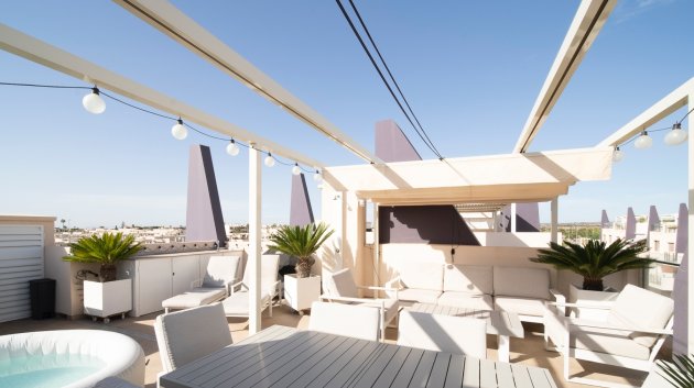 Reventa - Apartamentos -
Pilar de la Horadada - Mil Palmeras
