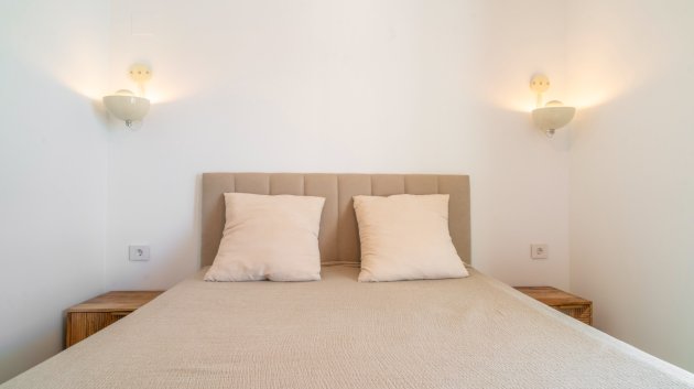 Reventa - Apartamentos -
Torrevieja - Punta Prima