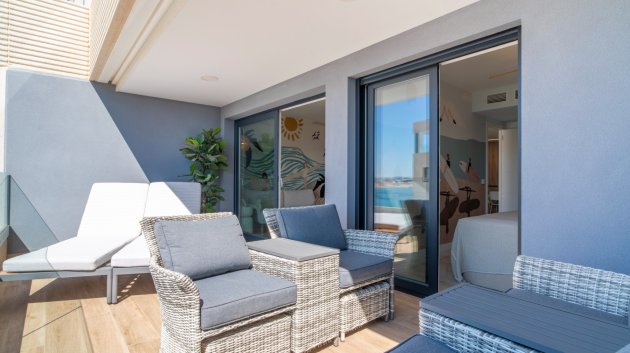 Reventa - Apartamentos -
Torrevieja - Punta Prima