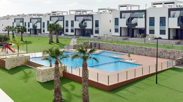 Reventa - Chalets -
Torrevieja - Punta Prima