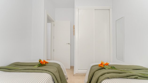 Reventa - Chalets -
Orihuela Costa - Villamartín