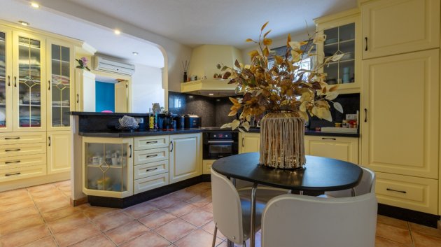 Revente - Villa -
Benijofar