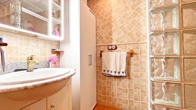 Reventa - Apartamentos -
Torrevieja - El Acequión - Los Náufragos