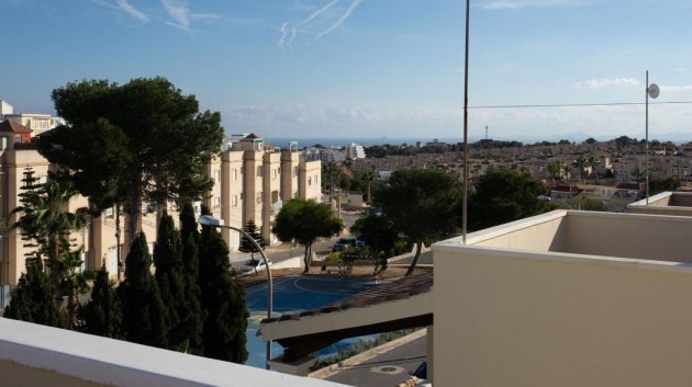 Reventa - Chalets -
Orihuela Costa - Villamartín