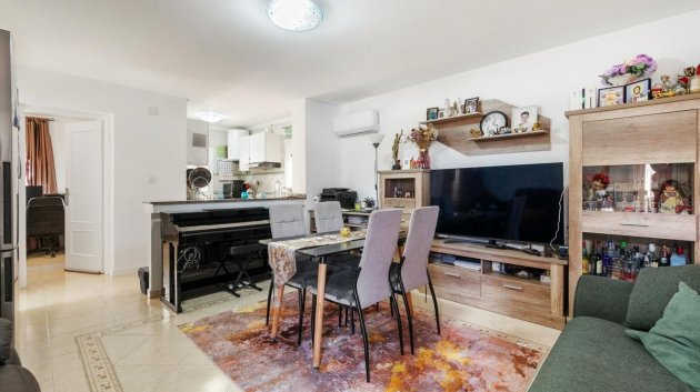 Reventa - Chalets -
Orihuela Costa - Villamartín